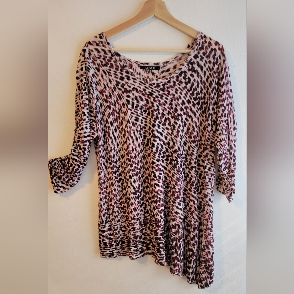 Nic + Zoe Ophelia Asymmetric Linen Blend Top NWT
